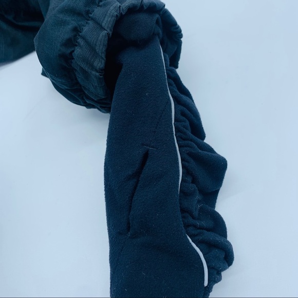 Lululemon black & Gray stripped hooded jacket 4 - Picture 3 of 10